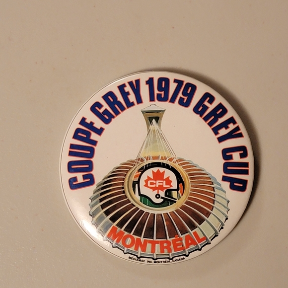 CFL Coupe Grey 1979 Grey Cup Montreal Button - Picture 1 of 2